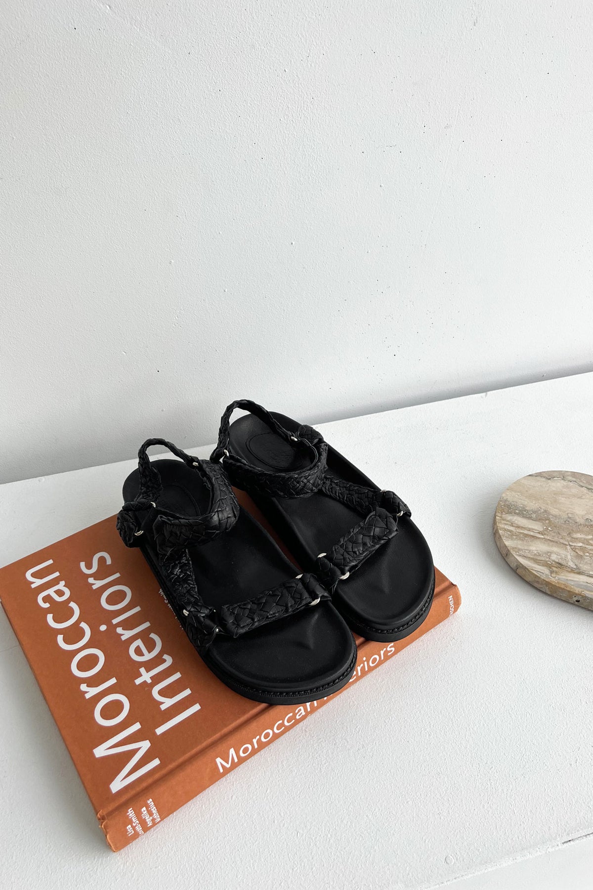 Indie Sandals - Black